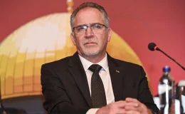 İstanbul’da düzenlenen Filistin Sempozyumu’nda Apartheid ve Siyonist İşgale Eleştirel Yaklaşımlar paneli gerçekleştirildi